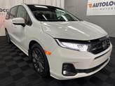 Thumbnail of 2025 Platinum White Pearl Honda Odyssey