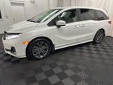 Thumbnail of 2025 Platinum White Pearl Honda Odyssey
