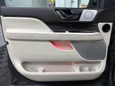 Thumbnail of 2023 Chroma Caviar Dark Gray Metallic Clearcoat Lincoln Navigator