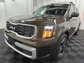 Thumbnail of 2025 Dark Moss Kia Telluride