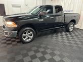 Thumbnail of 2015 Black Forest Green Pearlcoat RAM 1500