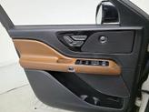 Thumbnail of 2021 CERAMIC PEARL Lincoln Aviator