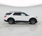 Thumbnail of 2023 Star White Metallic Tri-Coat Ford Explorer
