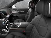 Thumbnail of 2025 Frozen Tanzanite Blue Metallic BMW 760