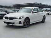 Photo of 2023 Alpine White BMW 330