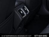 Thumbnail of 2025 Glacial White Pearl Kia Sorento