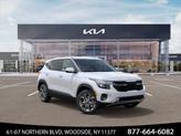 Thumbnail of 2024 Snow White Pearl Kia Seltos
