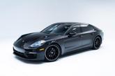 Photo of 2022 Jet Black Metallic Porsche Panamera