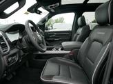 Thumbnail of 2025 Diamond Black Crystal Pearlcoat RAM 1500