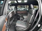 Thumbnail of 2024 Diamond Black Crystal Pearlcoat Jeep Grand Cherokee L
