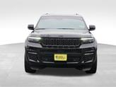 Thumbnail of 2024 Diamond Black Crystal Pearlcoat Jeep Grand Cherokee L