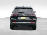 Thumbnail of 2022 Diamond Black Crystal Pearlcoat Jeep Grand Cherokee
