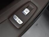 Thumbnail of 2022 Black Sapphire Metallic BMW 750
