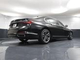 Thumbnail of 2022 Black Sapphire Metallic BMW 750