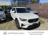 Photo of 2024 Crystal White Volvo XC40