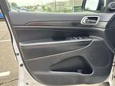 Thumbnail of 2019 Bright White Clearcoat Jeep Grand Cherokee