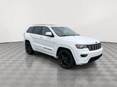 Thumbnail of 2019 Bright White Clearcoat Jeep Grand Cherokee