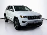 Thumbnail of 2022 Bright White Clearcoat Jeep Grand Cherokee