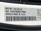 Thumbnail of 2022 Bright White Clearcoat Jeep Grand Cherokee