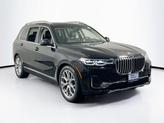Thumbnail of 2022 Black Sapphire Metallic BMW X7