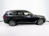 Thumbnail of 2022 Black Sapphire Metallic BMW X7