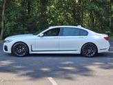 Thumbnail of 2022 Mineral White Metallic BMW 740