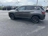 Thumbnail of 2018 Granite Crystal Metallic Clearcoat Jeep Compass