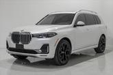 Thumbnail of 2022 Mineral White Metallic BMW X7