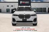 Photo of 2022 Mineral White Metallic BMW X7