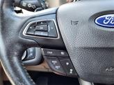 Thumbnail of 2017 White Platinum Clearcoat Metallic Ford Escape