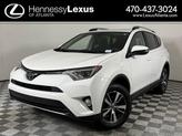 Photo of 2017 Super White Toyota RAV4