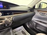 Thumbnail of 2018 Silver Lining Metallic Lexus ES 350