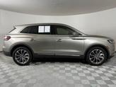 Thumbnail of 2023 Jewel Sandstone Metallic Premium Colorant Lincoln Nautilus