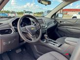Thumbnail of 2022 Summit White Chevrolet Equinox