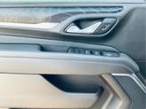 Thumbnail of 2021 White Frost Tri-Coat GMC Yukon