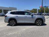 Thumbnail of 2025 Silver Mist Metallic Volkswagen Atlas