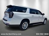 Thumbnail of 2025 Iridescent Pearl Tricoat Chevrolet Suburban