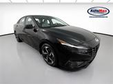 Photo of 2022 Phantom Black Hyundai ELANTRA