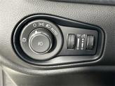 Thumbnail of 2022 Alpine White Clearcoat Jeep Renegade