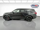 Thumbnail of 2022 Agate Black Metallic Ford Explorer