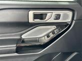 Thumbnail of 2022 Agate Black Metallic Ford Explorer