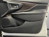 Thumbnail of 2021 Pearl White Tricoat Nissan Murano
