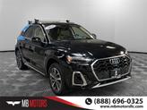 Photo of 2022 Mythos Black Metallic Audi Q5