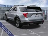 Thumbnail of 2022 Iconic Silver Metallic Ford Explorer