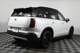 Thumbnail of 2025 White Metallic MINI Countryman