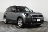 Thumbnail of 2025 Green Metallic MINI Countryman