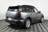 Thumbnail of 2025 Green Metallic MINI Countryman