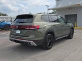 Thumbnail of 2025 Avocado Green Pearl Volkswagen Atlas