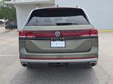 Thumbnail of 2025 Avocado Green Pearl Volkswagen Atlas