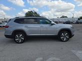 Thumbnail of 2025 Silver Mist Metallic Volkswagen Atlas